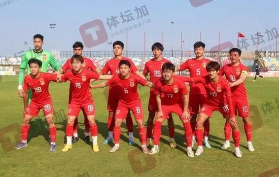 而在本周三罗马的训练中，前锋亚伯拉罕也出现在训练场上。